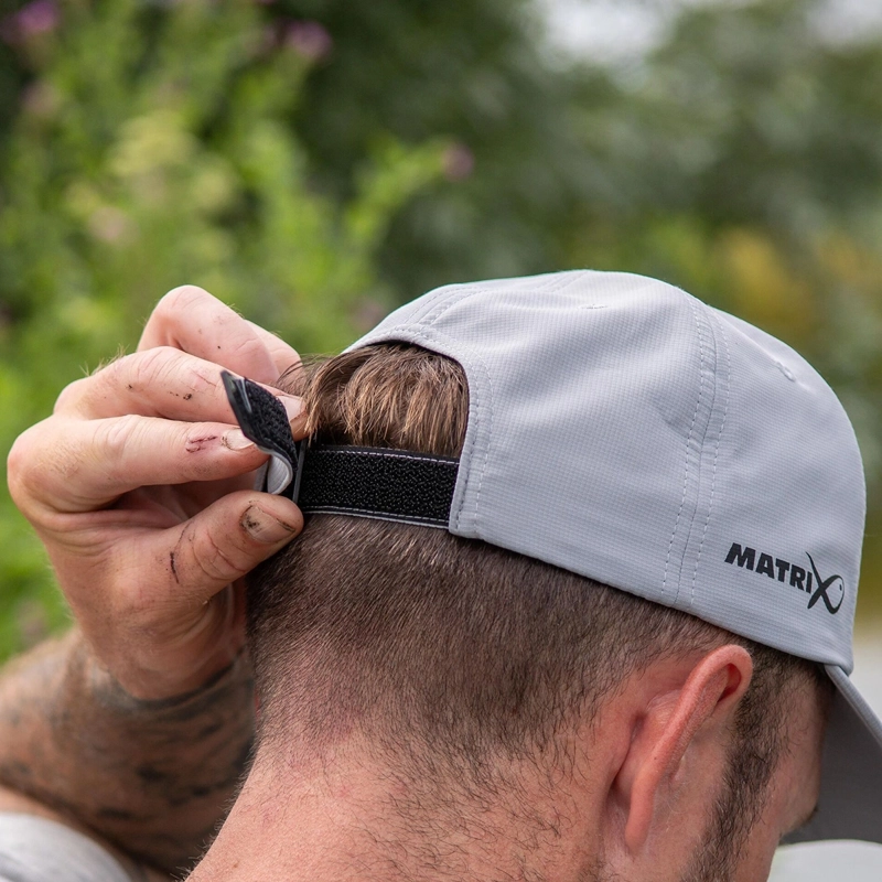 Matrix Large Print Cap Light Grey